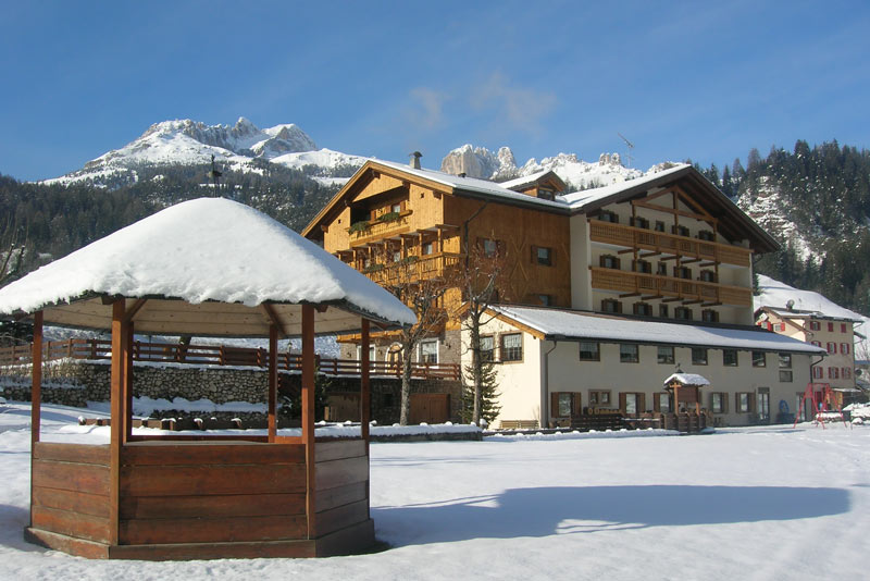 Benvenuti al Wellness Hotel Dolomia